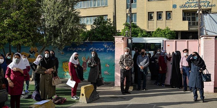 بیشترین شکایت از مدارس بابت دریافت پول است