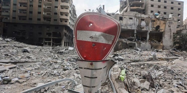 دشمنان بشریت میخواهند صدای حامی فلسطینیان را خاموش کنند