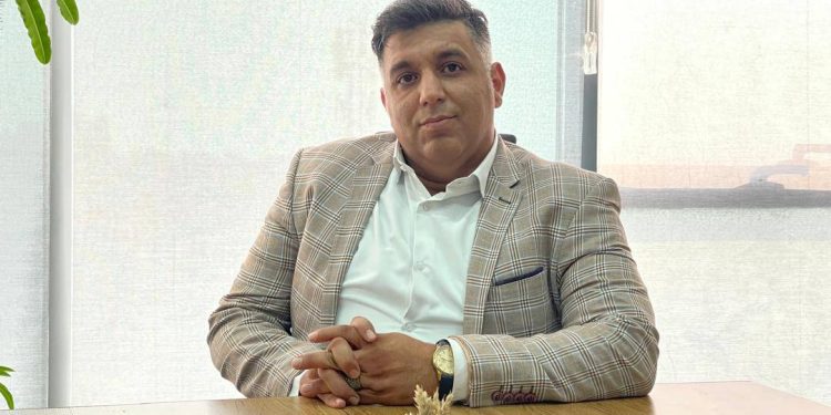 بهترین راه تبلیغ محصول تبلیغات در مترو ها و فروشگاههای زنجیرهای است